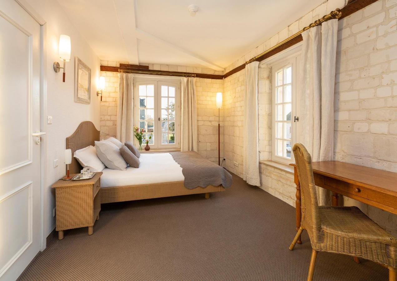 Hotel Jean De Bruges Saint-Riquier Kültér fotó