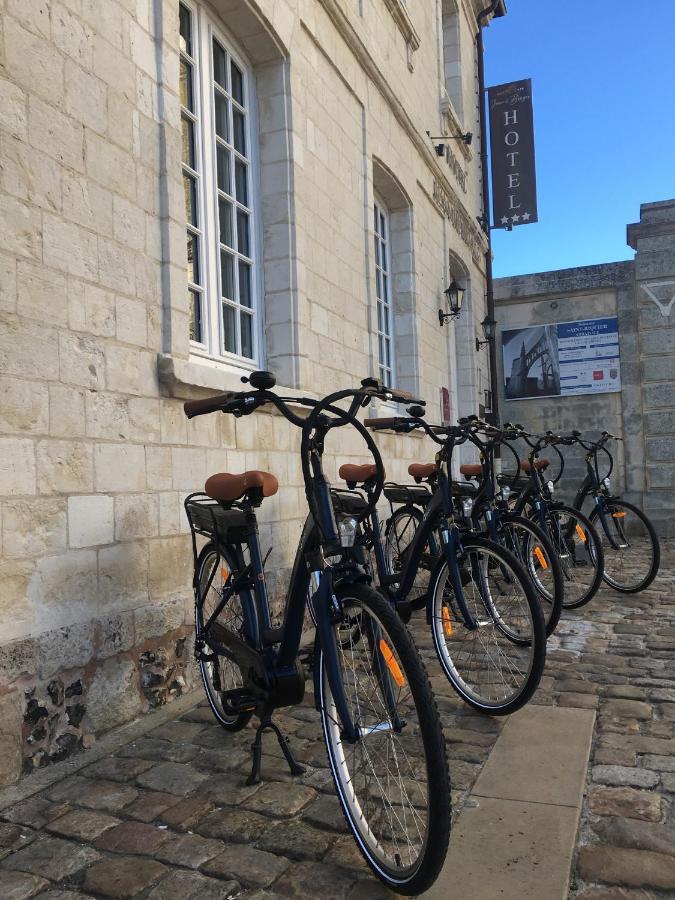 Hotel Jean De Bruges Saint-Riquier Kültér fotó